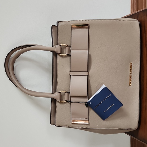Adrienne Vittadini Handbags - Adrienne Vittadini Oxford Bow Bag
